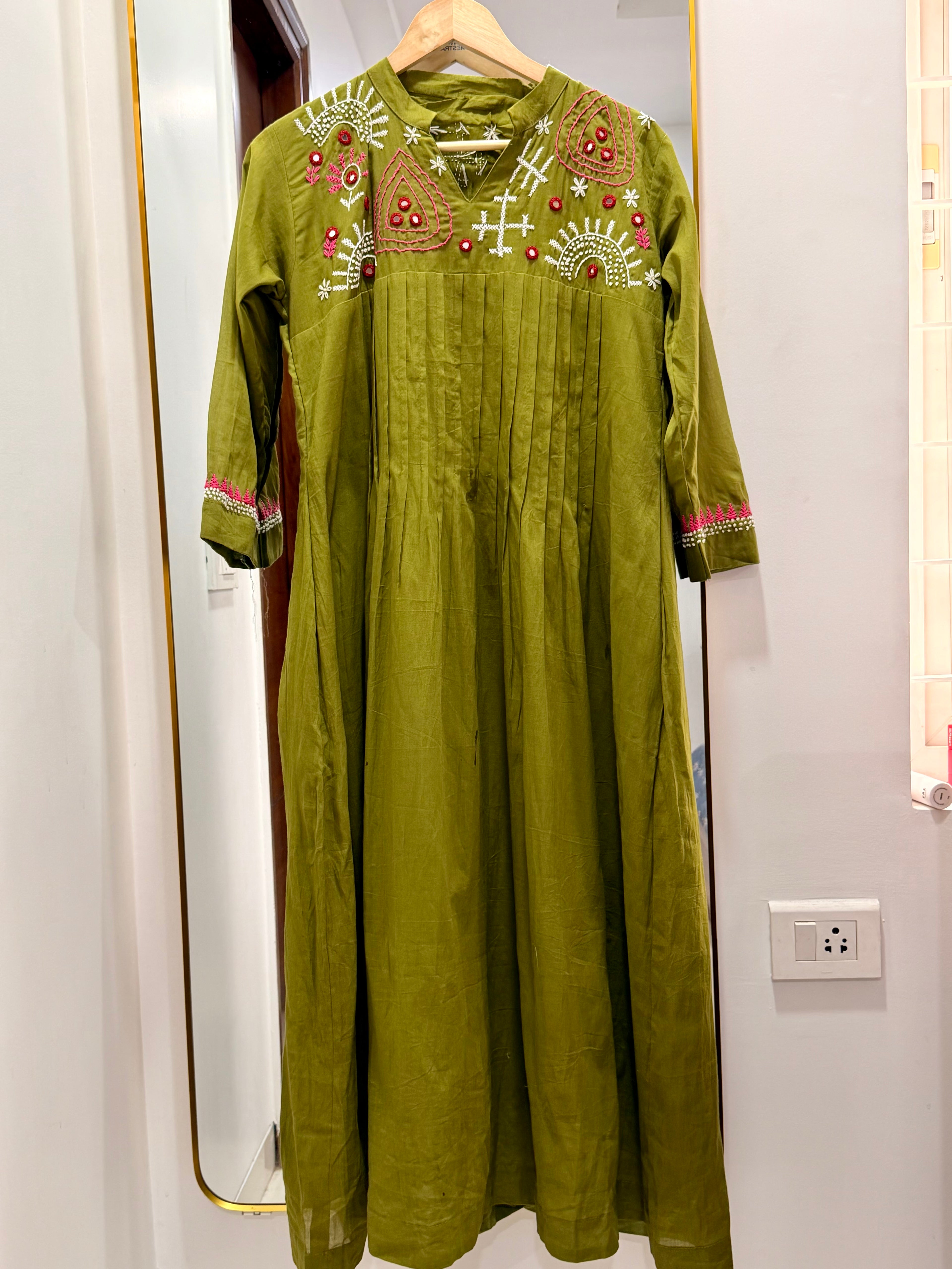 💚 Olive Green Cotton Dress 💚